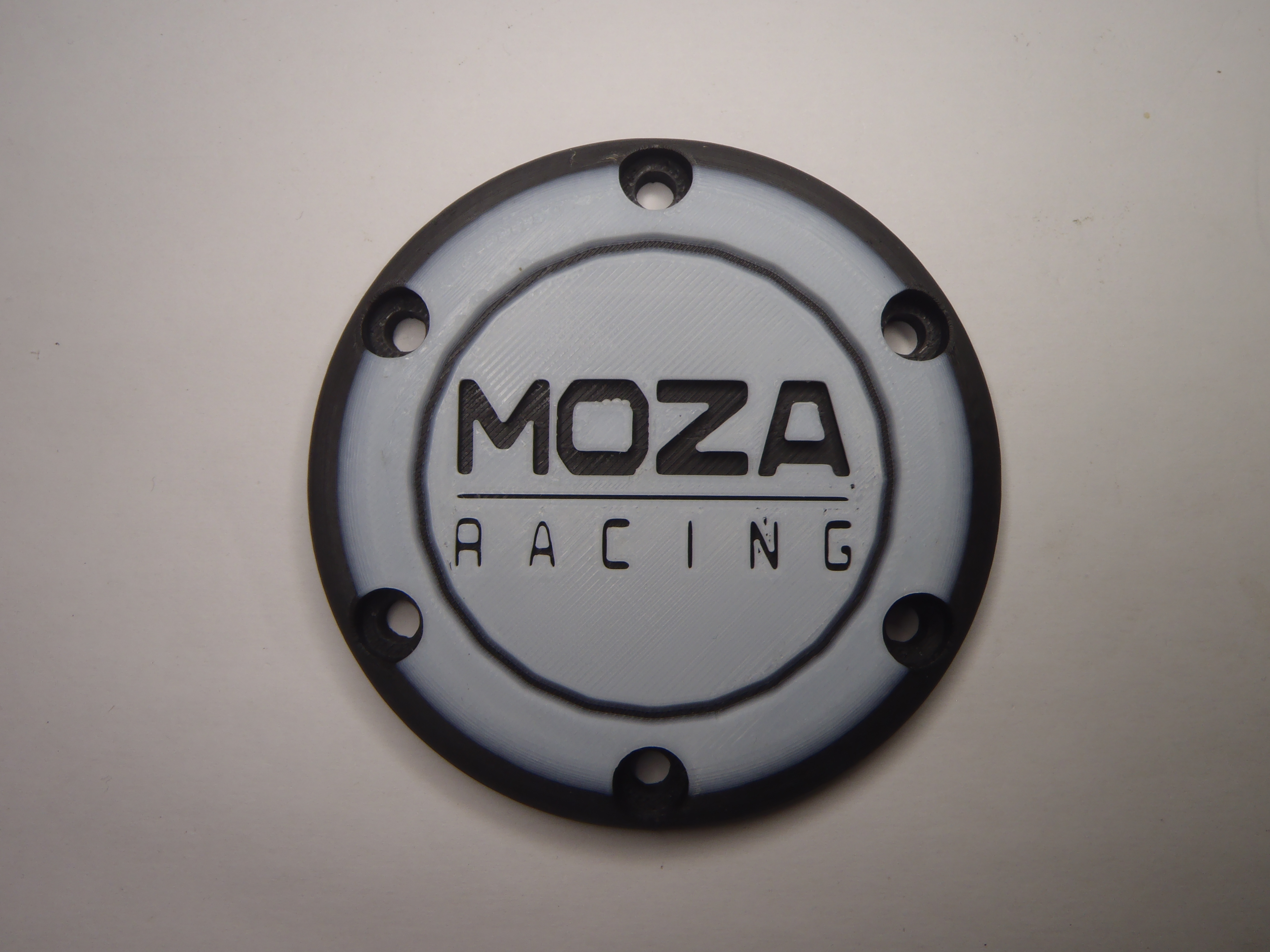 Cache moyeu pour volant